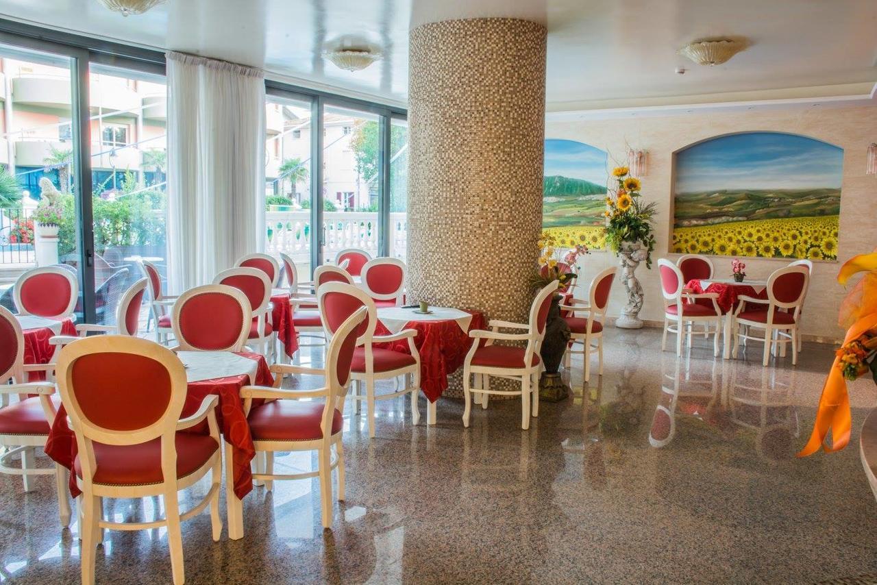 Hotel Miranda Bellaria-Igea Marina Exteriör bild